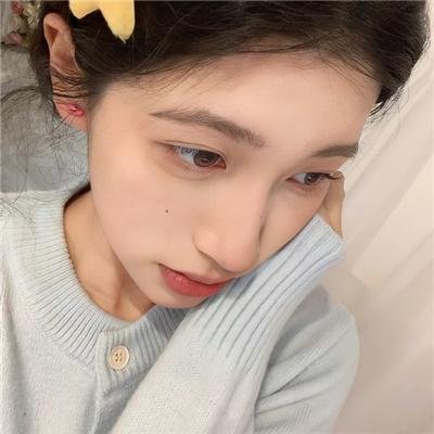 爱在心里口难开